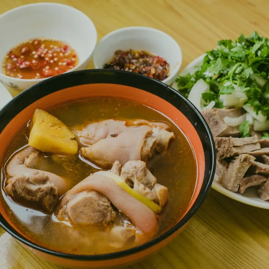 Bếp chế biến